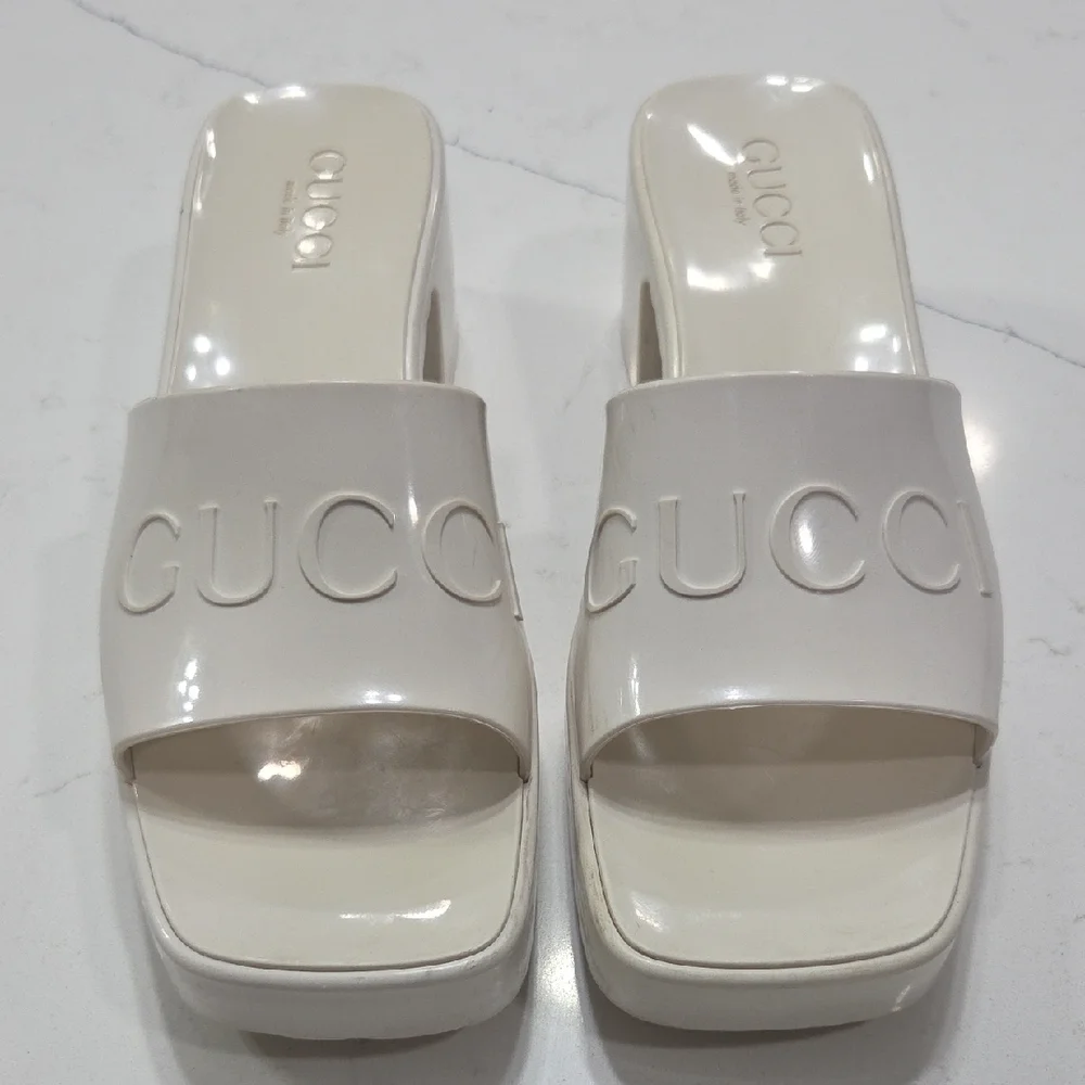 Gucci Women's Cream Mules Sz37 Might Fit Sz4 Gentle Used With No Box - Picture 3 of 16